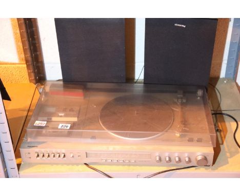 Panasonic music centre with speakers. Not available for in-house P&PCondition Report: All electrical items in this lot have b