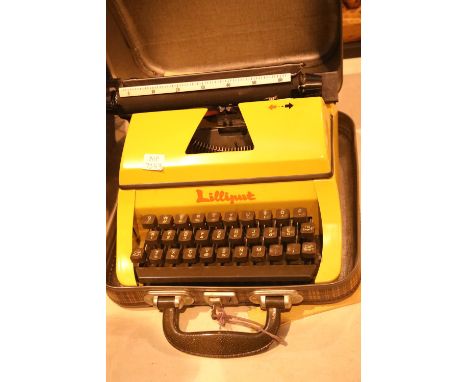 Cased Lilliput child's typewriter. Not available for in-house P&amp;P 