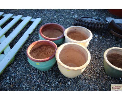 Two pairs of garden plant pots