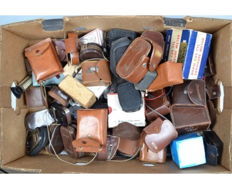 A Large Quantity of Light Meters, makers include Benjamin, Bewi, Boots, Bowens, Copal, E.E.L., General Electric, Gossen, Kopi