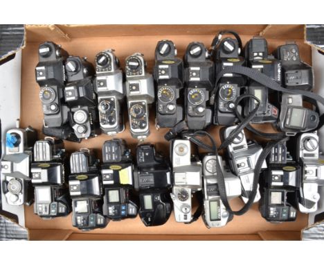 A Tray of Minolta and Konica Camera Bodies, including Minolta 7000's, X-300, XG-2, Dynax 3xi, Konica FS-1 (3), FC-1 and other