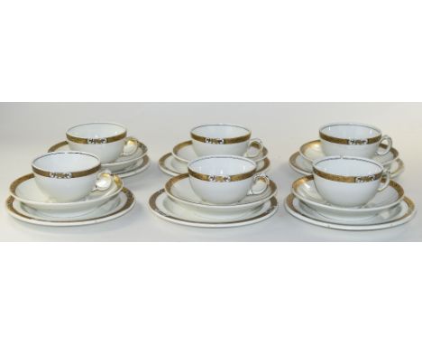 Cunard Queen Mary Interest Teaset Comprising 6 Cups, Saucers And Side Plates In White With Gilt Floral Rim, Stamped To Revers
