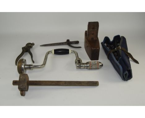 Small Quantity Of Tools To Include Saw Sets, Wooden Gauge, Wooden Plane, Dividers Etc.