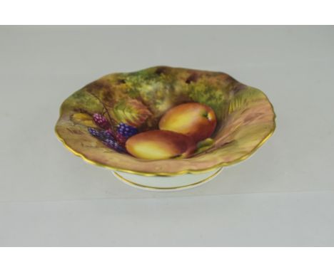 Royal Worcester Hand Painted and Signed Small Fruit Bowl / Tazza ' Fallen Fruits ' Stillife, Signed Moseley, Date 1936. 5.5 I
