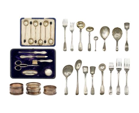 A selection of silverware. Including three caddy spoons by Atkin Brothers, Sheffield 1920, and by Thomas Wallis II, London 17