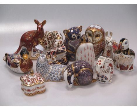 Twelve Royal Crown Derby animal paperweights to include duck, frog, koala, badger, squirrel, puffin, penguin, owl, bear, llam