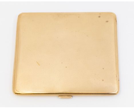 A 20th Century 9ct gold engine turned cigarette box, hallmarks indistinct, circa 1960s, size 854 x 100mm, push button clasp, 