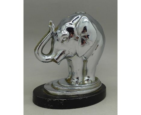 A chromed Ronson match striker/lighter in the form of an elephant, a/f