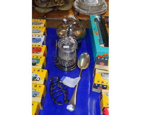 Mixed Lot: Silver plated teapot, basting spoon etc