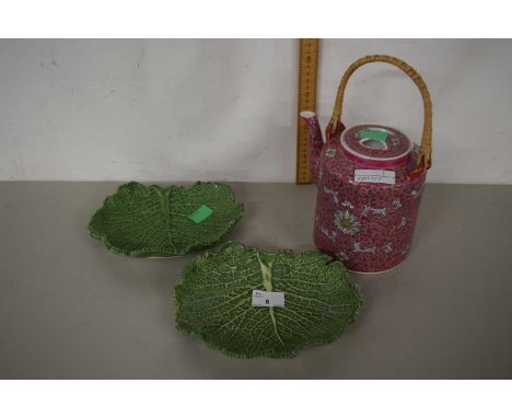 Two leaf formed dishes together with a reproduction Chinese teapot