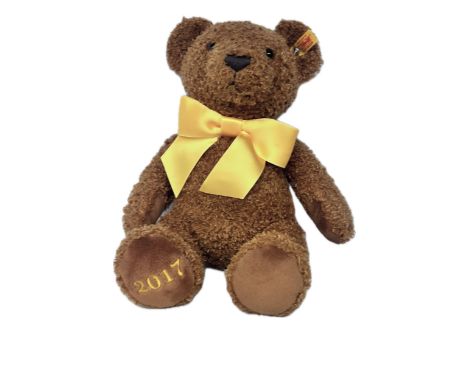 Steiff 2017 bear with tags 