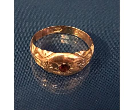 A 9ct gold ring