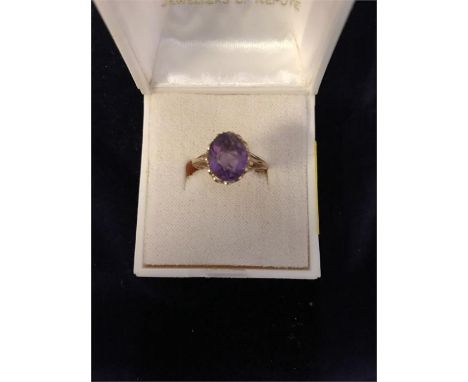 9ct gold Amethyst ring 