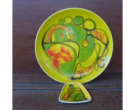 A Poole plate and a dish, diameter 25.5cm