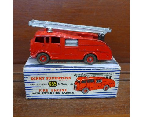 A Dinky Supertoys, 955, Fire Engine with extending ladder, boxed