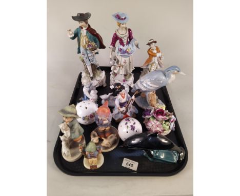 A mixed lot of ceramic figurines including three Hummel figures