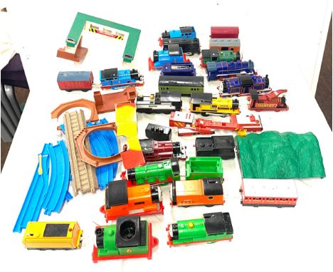 Selection of Thomas and The Tank engine toys etc 