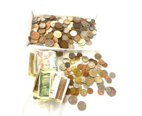 Selection of vintage and later coins, bank notes etc 