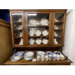 20th cent. Ceramics: Collection of twelve Wedgwood commemorative plates, seven commemorative mugs,