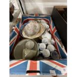 20th cent. Ceramics: Aynsley Pembroke pattern coffee cans and saucers, milk jug, gravy boat and