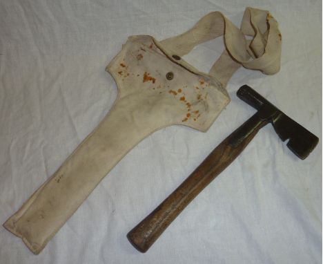Brathes no.2 axe no. 1707 in ARP pouch
