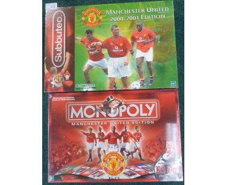 Unopened Manchester United 2000/2001 edition Subbuteo and an unopened Manchester United edition Monopoly game (2)