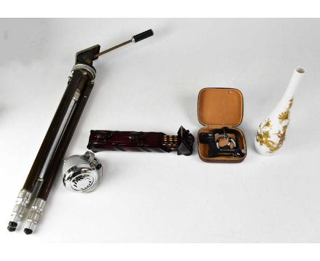 A small mixed lot of collectors' items, comprising a Rosenthal 'Quatre Couleurs' slender bottle vase with gilt decorated Orie