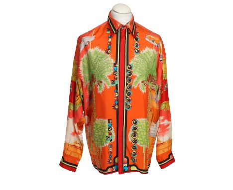 GIANNI VERSACE VINTAGE Seidenhemd "MIAMI", Gr. 50 (L). 90er Jahre. Rarität und Sammlerstück. 100% Seide in Koralle mit klassi