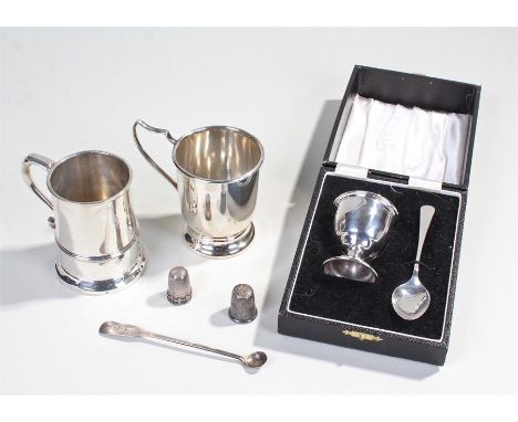 Collection of silver, to include a Victorian tankard, Birmingham 1897, another silver tankard, 1944, a cased egg cup and spoo