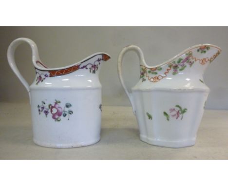 A late 18thC New Hall porcelain cream jug of tapered, oval, serpentine outline, decorated in colours with simple floral desig