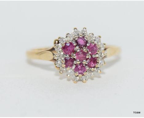 9ct gold ladies ruby and diamond cluster ring size O