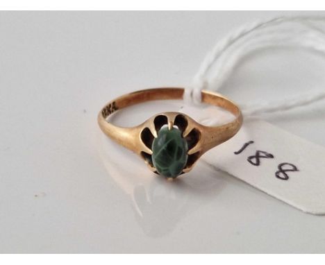 A stone set ring, 14ct, size L, 1.6 g.