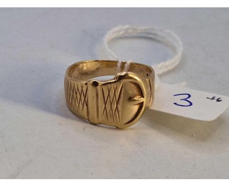 A good buckle ring 9ct size O 4 gms