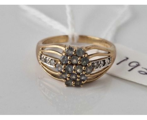 A green garnet and diamond ring, 9ct, size N, 2.9 g.