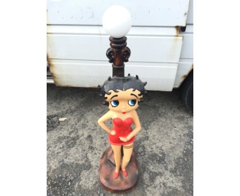 A Betty Boop Lamp red