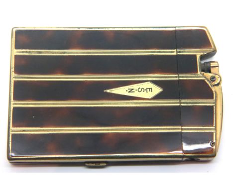 Ronson tortoiseshell boxed table lighter. P&amp;P Group 1 (£14+VAT for the first lot and £1+VAT for subsequent lots) 