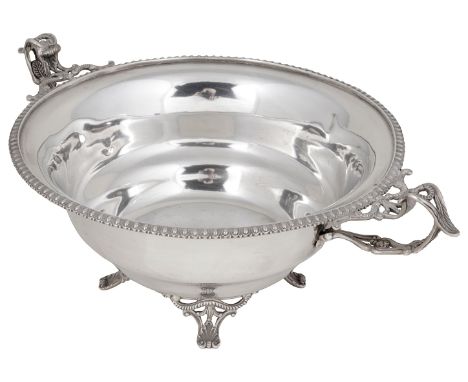 AN EDWARDIAN SILVER BOWL, PEARCE &amp; SONS, LONDON, 1908 circular, gadroon rim, applied with two cast openwork scroll foliat