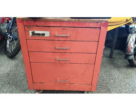 SNAP ON TOOL TROLLEY COMPLETE WITH CONTENTS