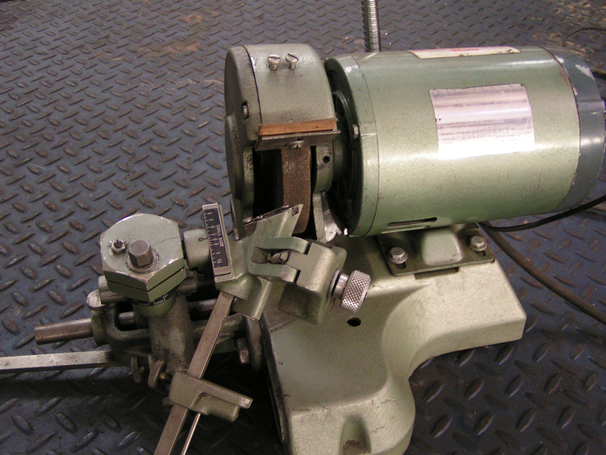 Lisle Drill Grinder Model 91000, S/N 1040, Grinds 1/8" 1/2" , bench