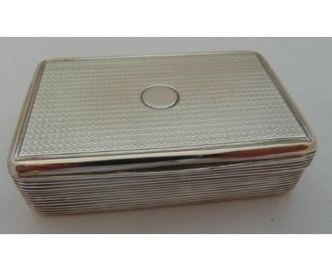 A George III hallmarked silver engine turned snuff box, London 1819, approx total weight 90g
