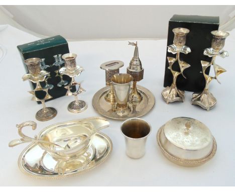 A quantity of silver plate to include two sets of table candlesticks, a Mappin and Webb sauce boat, stand and ladle, a spice 