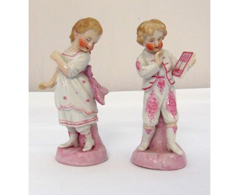 A pair of Chelsea figurines of a boy and girl, marks to the bases circa 1820, 13.5cm (h)
