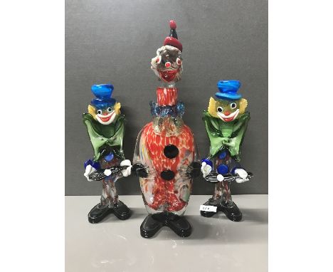 2 MURANO CLOWN MUSICIANS AND A MURANO DECANTER