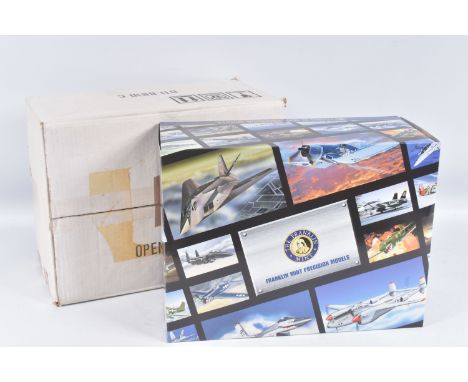 A BOXED FRANKLIN MINT ARMOUR COLLECTION VOUGHT F4U CORSAIR U.S.M.C. WWII ACES, No.B11 B810, 1/48 scale, in very good conditio