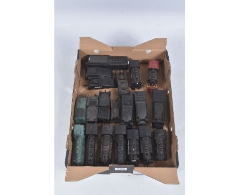 A QUANTITY OF UNBOXED AND ASSORTED HO GAUGE AMERICAN OUTLINE LOCOMOTIVES &amp; TENDERS, to include examples by Life-Like, Lim