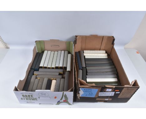 A QUANTITY OF UNBOXED ASSORTED OO GAUGE PASSENGER COACHING STOCK, to include assorted Big 4 company coaches and B.R. Mk1 stoc