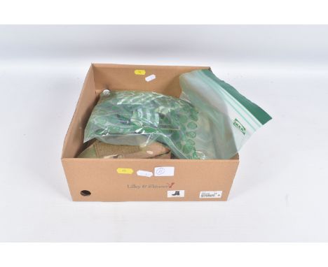 BOX CONTAINING MILITARY EPHEMERA/Special forces, US etc, booklet from the Military Historical Society, SAS interest, North Po