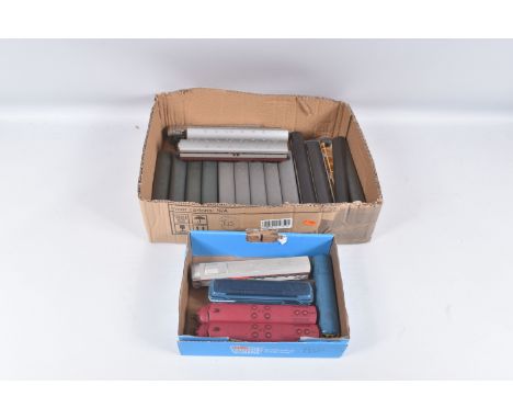 A QUANTITY OF UNBOXED ASSORTED HO GAUGE LOCOMOTIVES AND PASSENGER ROLLING STOCK, four locomotives which are a pair of Lima EM