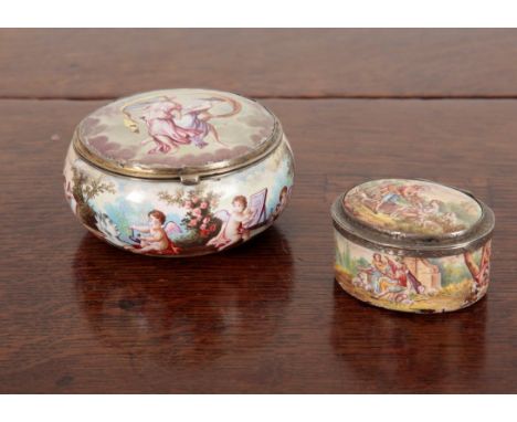 A VIENNESE ENAMELLED CIRCULAR LIDDED BOXearly 19th century, decorated with Cupid and Graces, 3.5cm high x 7cm diameter and a 