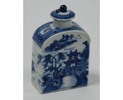 NINETEENTH CENTURY CHINESE BLUE AND WHITE PORCELAIN TEA CADDY, of domed topped oblong form with bud pattern knopped cover, pa